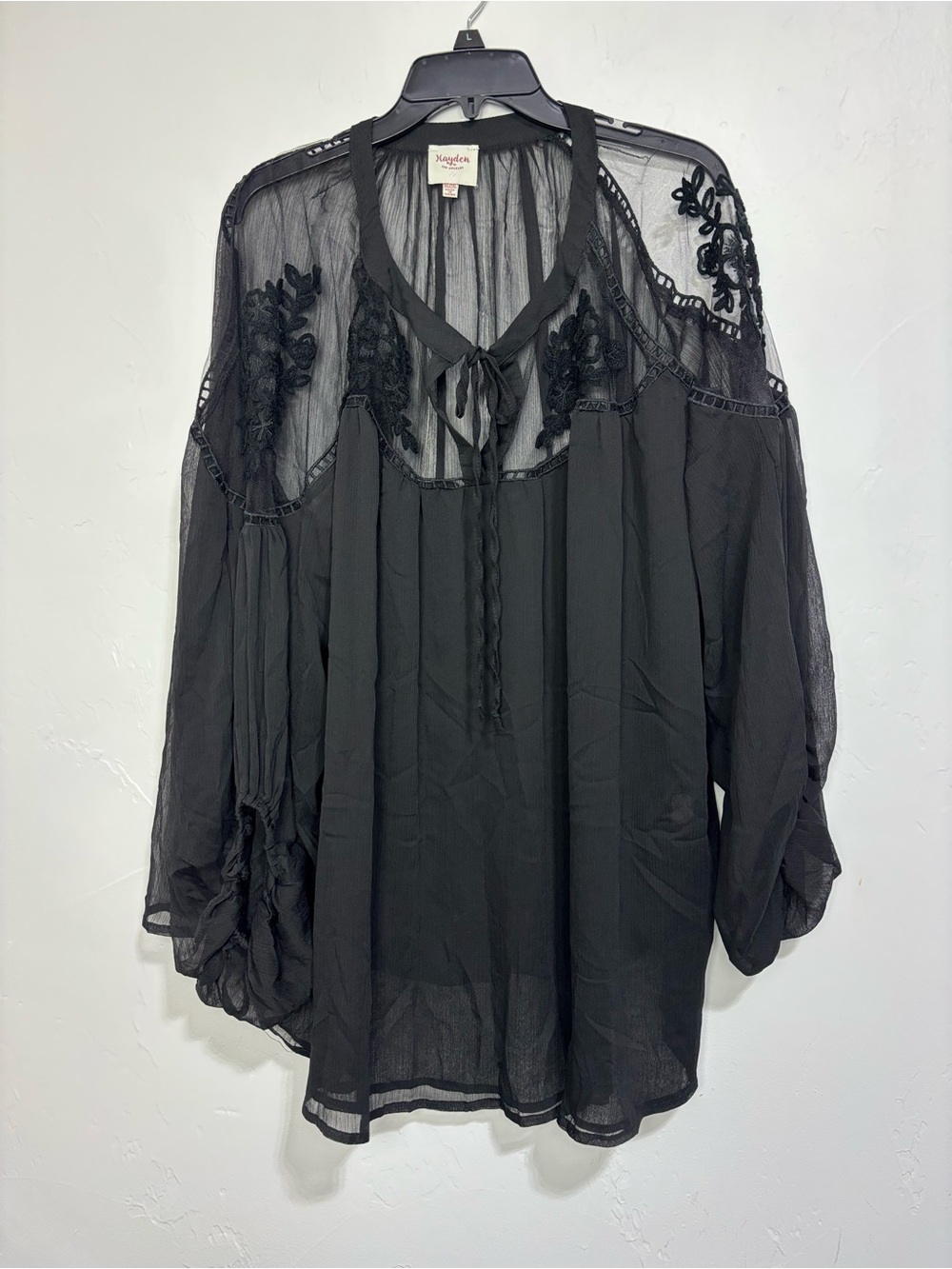 Hayden Black Sheer Chiffon Embroidered Lace Balloon Sleeve Blouse 1XL/2XL Womens